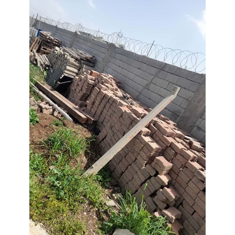 KOPERATİF MAH. ÇETİN ALENGE DÜĞÜN SALONU KARŞISI SATILIK ARSA