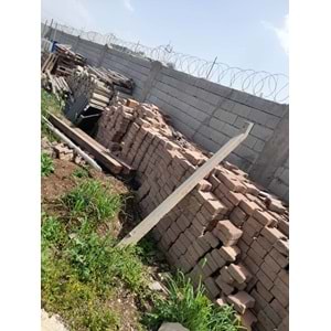 KOPERATİF MAH. ÇETİN ALENGE DÜĞÜN SALONU KARŞISI SATILIK ARSA